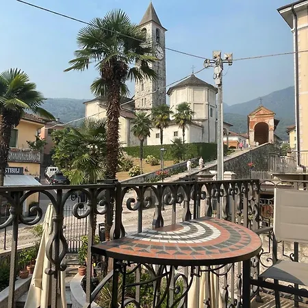 Rose 1 Baveno